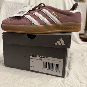 adidas Gazelle Women's Sneakers in Maroon and White